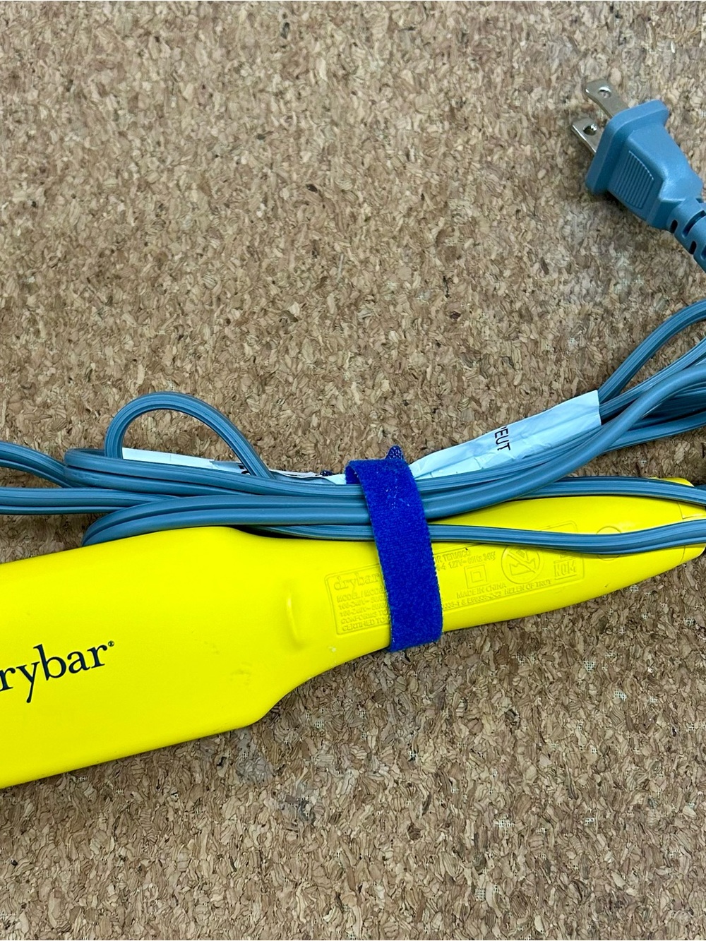 Drybar Travel Flat Iron Brush